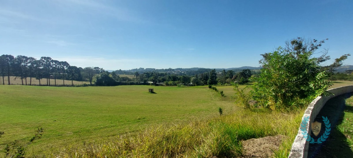 Fazenda à venda com 4 quartos, 800m² - Foto 1