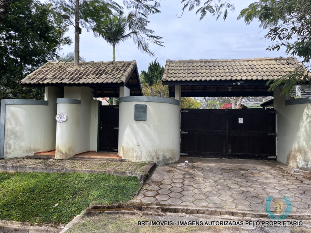 Casa de Condomínio à venda com 4 quartos, 433m² - Foto 2