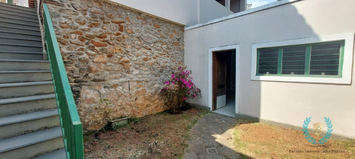 Casa à venda com 3 quartos, 250m² - Foto 3