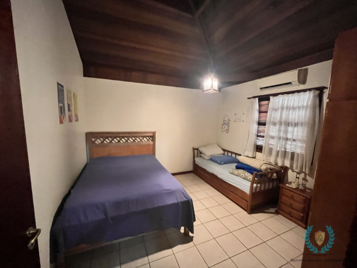 Casa para alugar com 3 quartos, 600m² - Foto 18