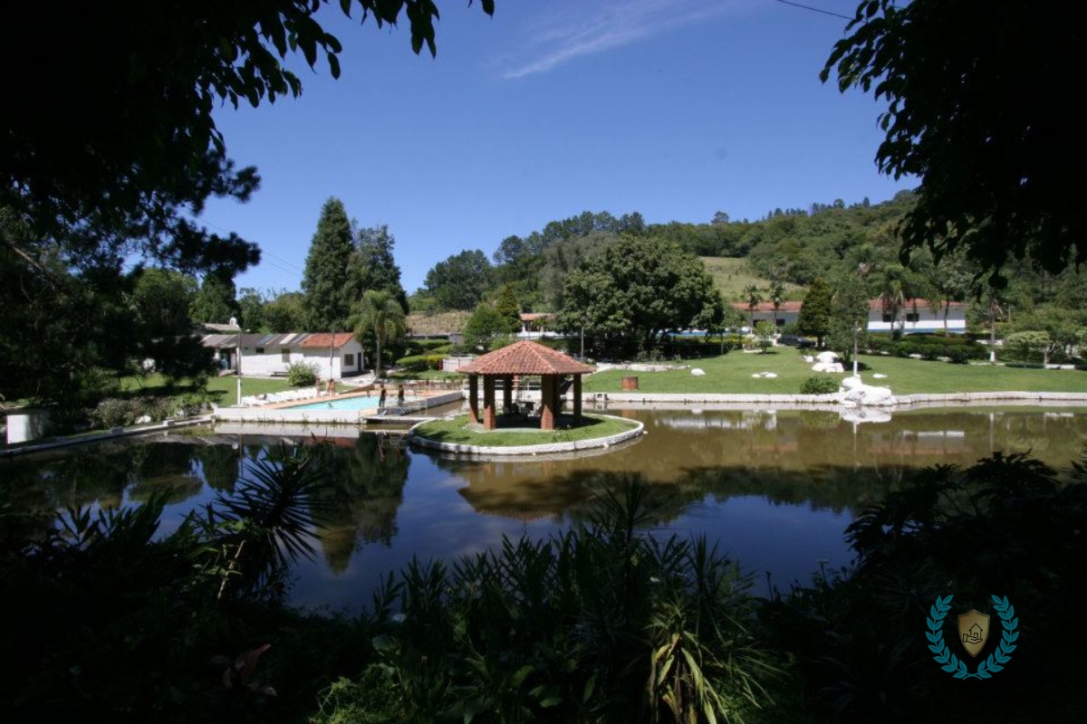 Fazenda à venda com 6 quartos, 121000m² - Foto 24