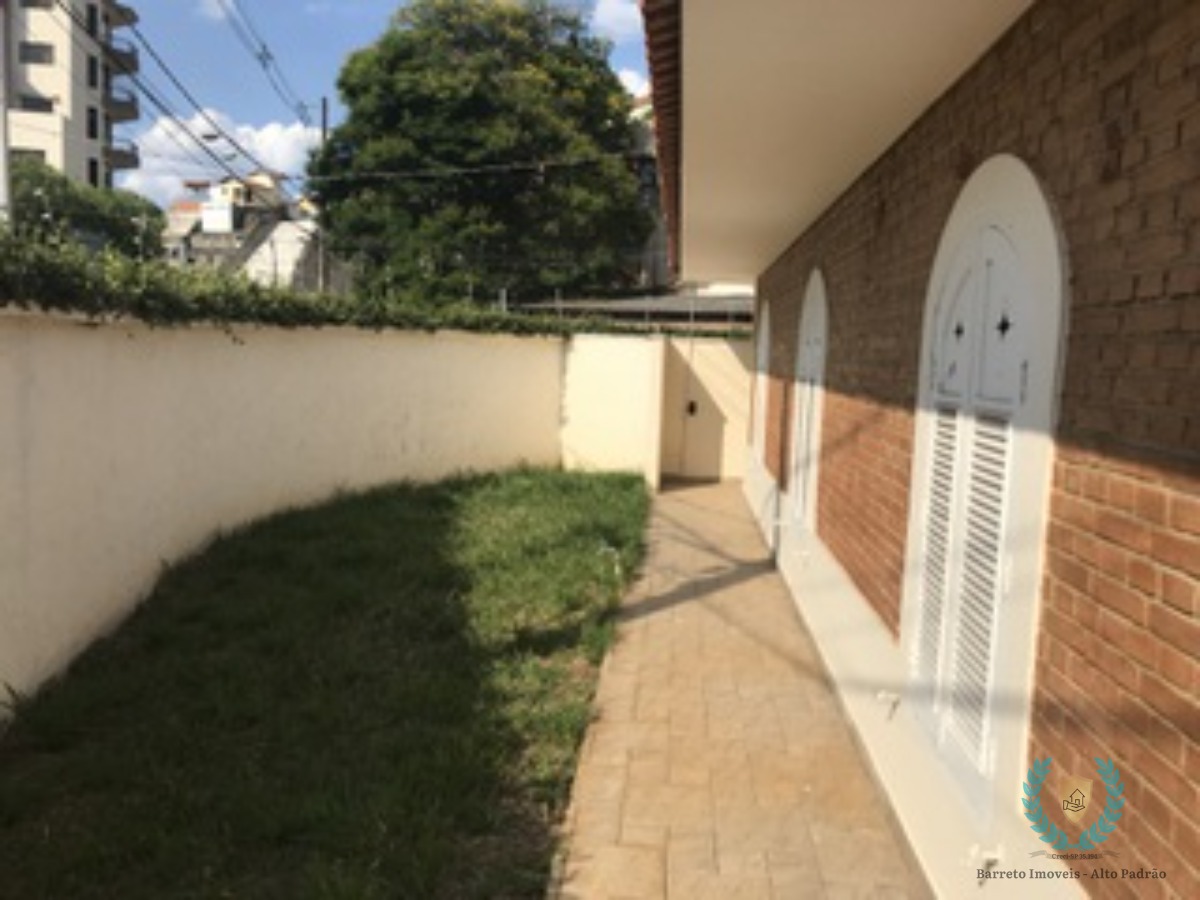 Casa à venda com 4 quartos, 236m² - Foto 4