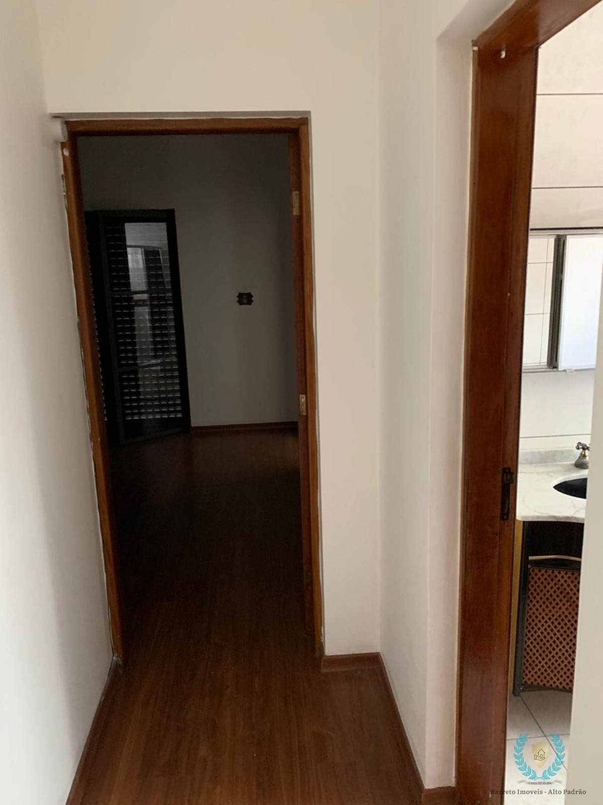 Casa à venda com 4 quartos, 325m² - Foto 6