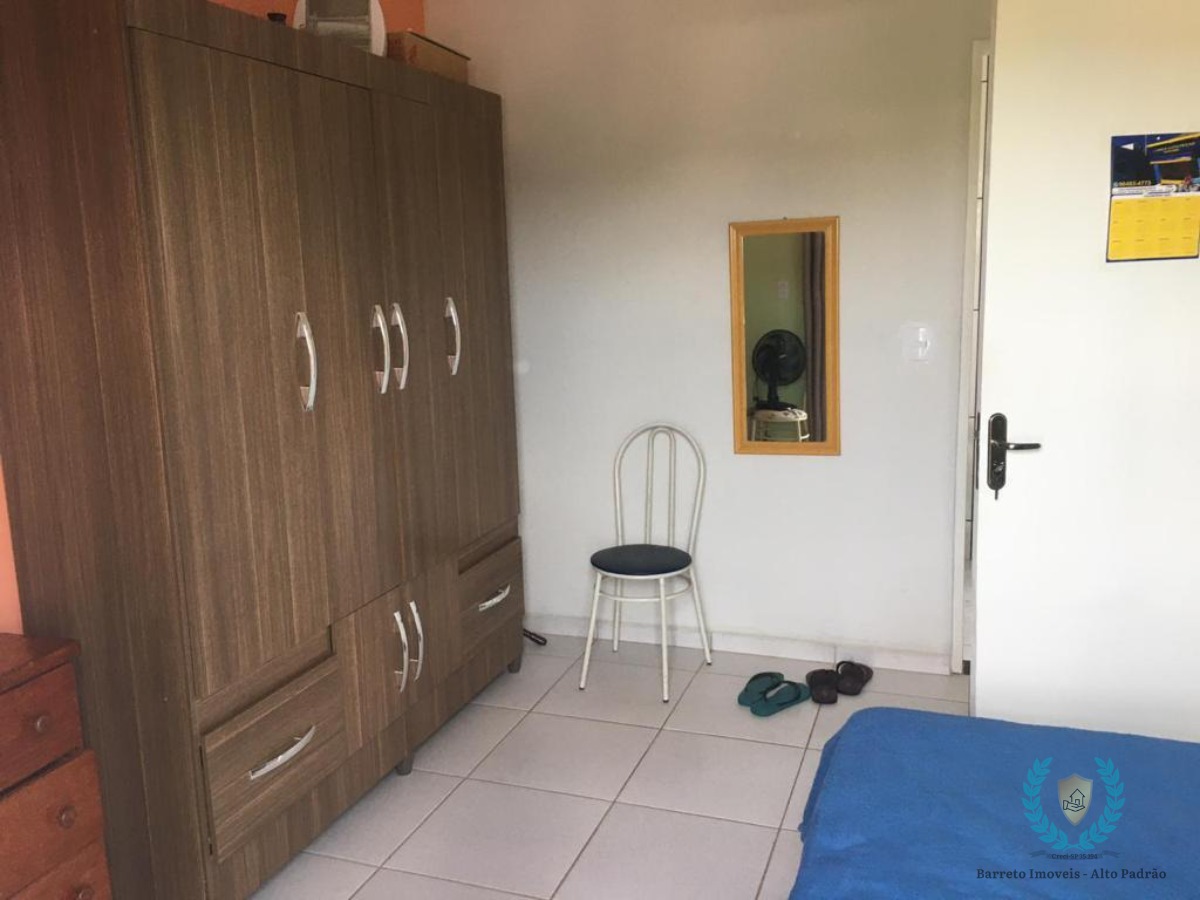 Casa à venda com 3 quartos, 248m² - Foto 18